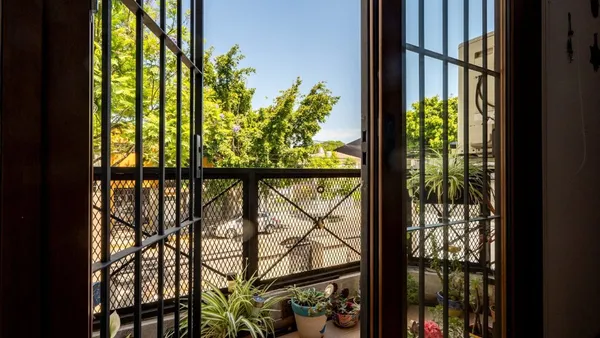 Casa en Camarones 4300