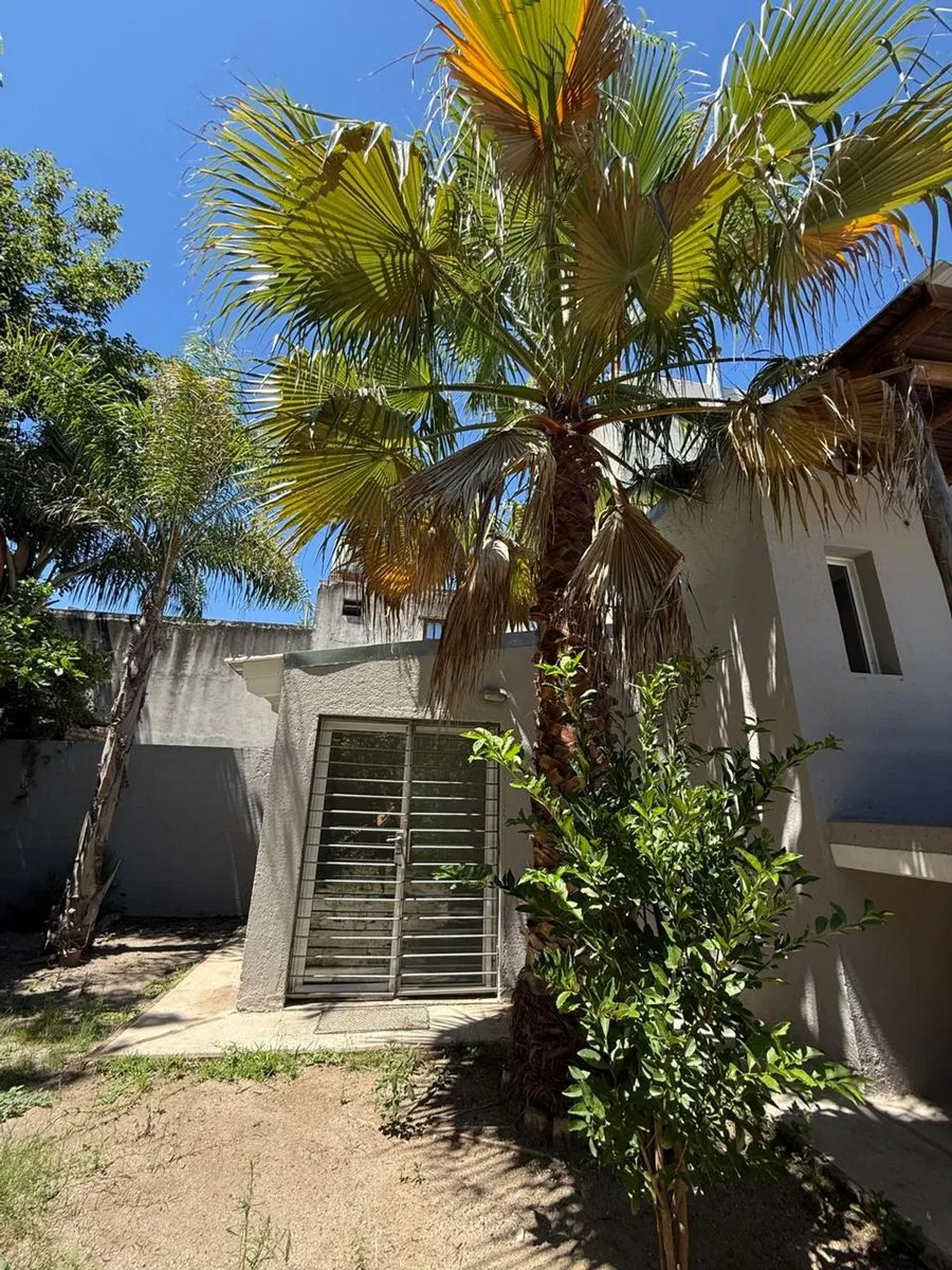 Casa en Calle Belisario Roldán 0