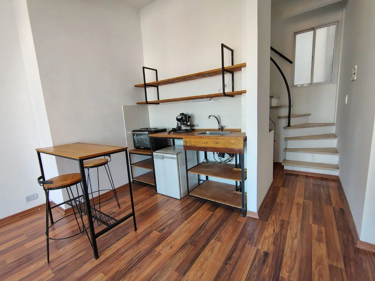 Departamento en Avenida Belgrano 800