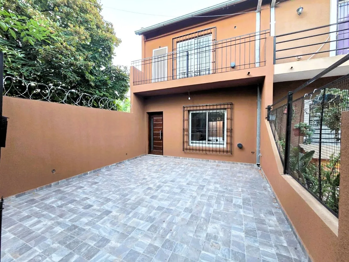 Casa en Lourdes 2300