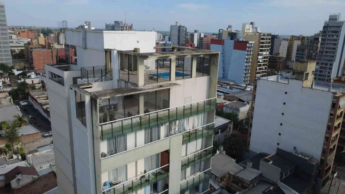 Departamento en Chacabuco 400