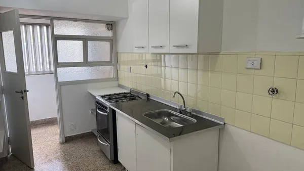 Departamento en Vicente Lopez 400