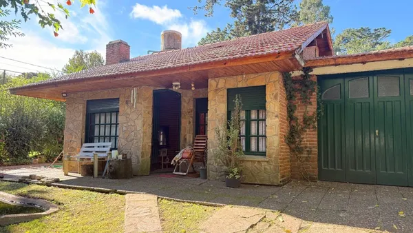Casa en Los Collas 1700
