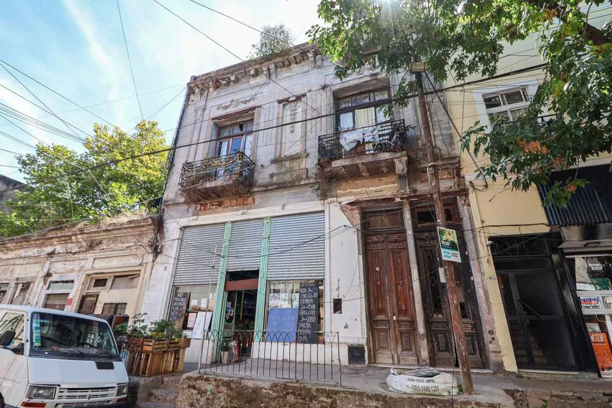 Local Comercial en Avenida Suárez 200