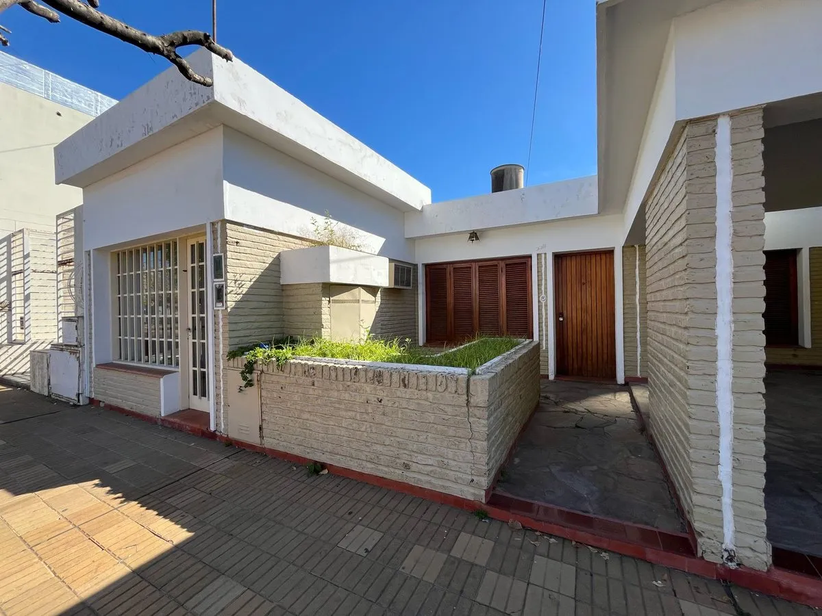 Casa en Benítez 200