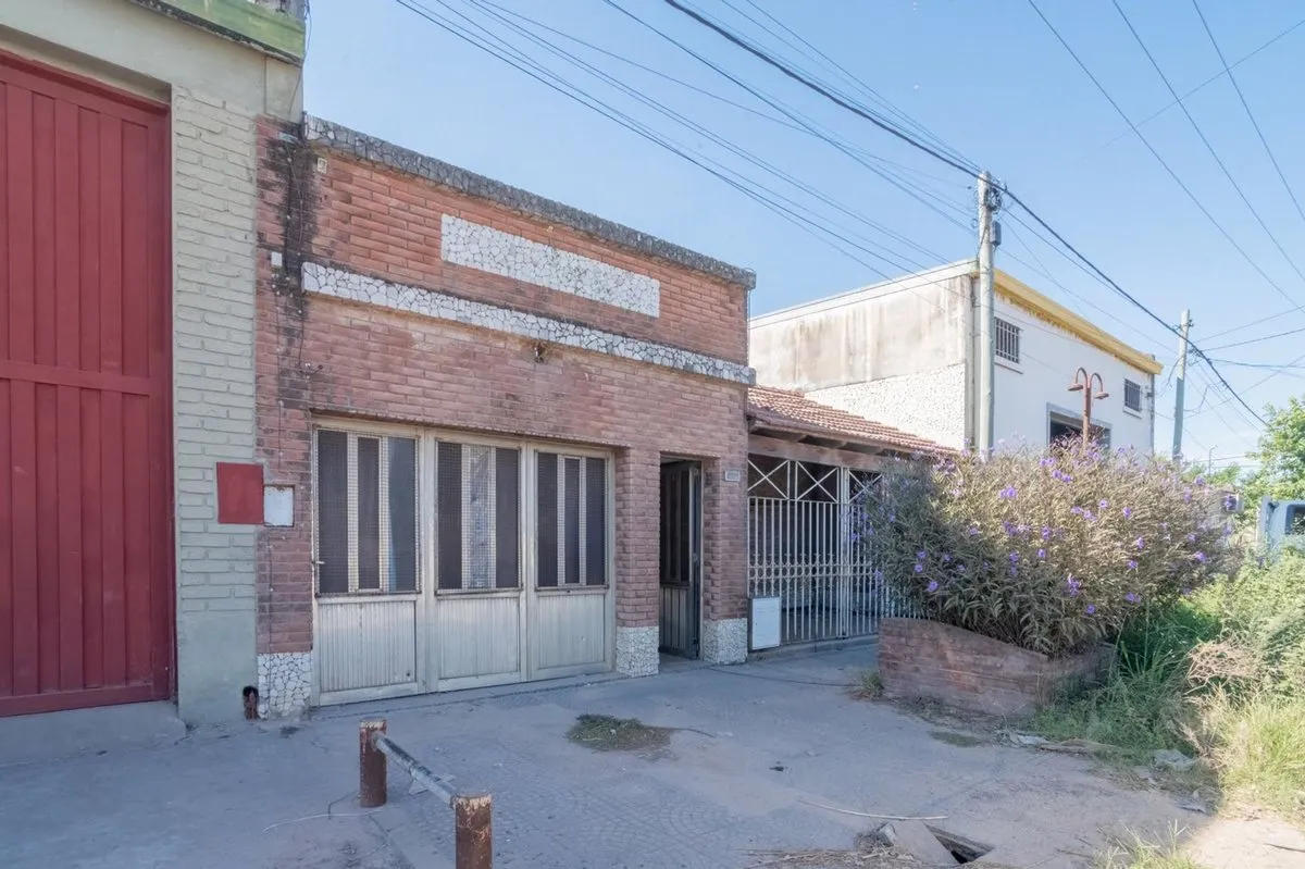 Casa en 4 de Enero 7600