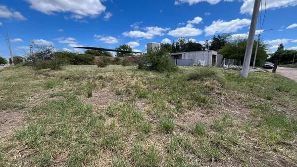 Lote en José Calo Esquina Constituyente S/N