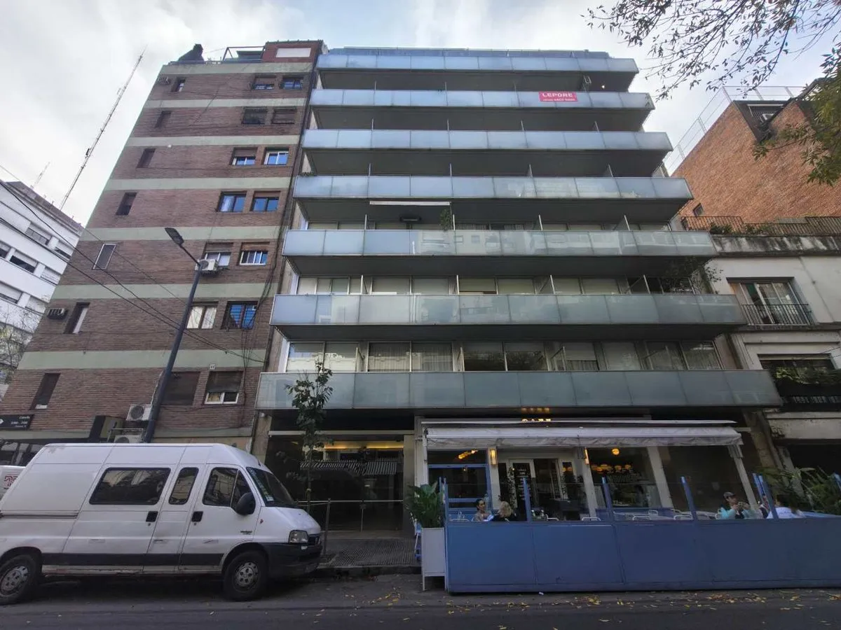 Departamento en Cabello 3100