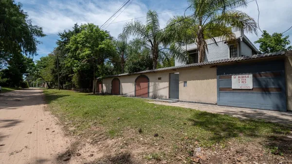 Casa en Calle Ibira Pita 6200