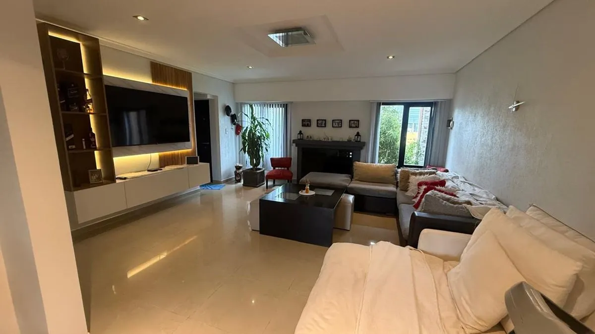 Casa en 43 Entre 190 y 191 4700