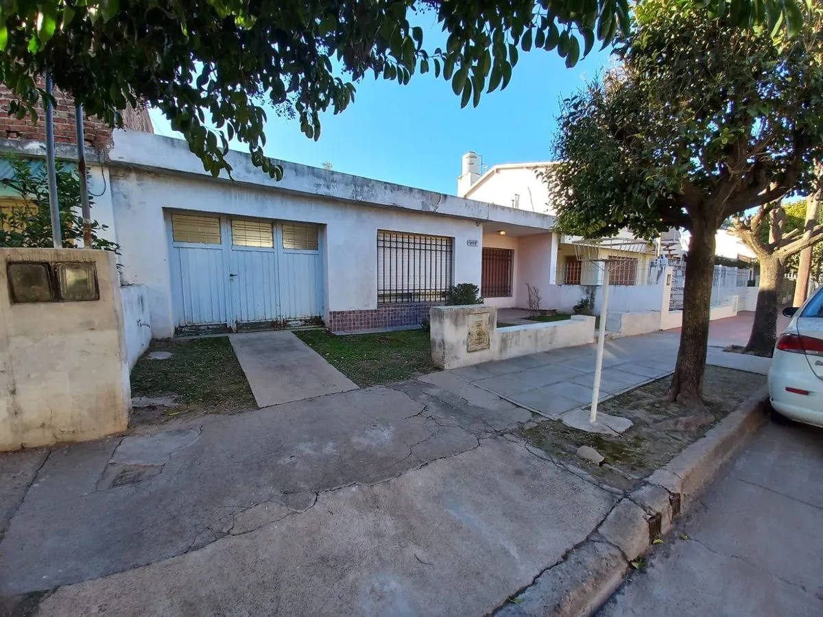 Casa en Dr Manuel Antonio de Acevedo y Torino 5221 5200