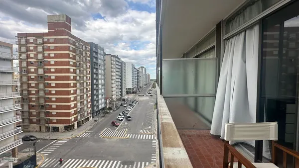 Departamento en Avenida 12 1300