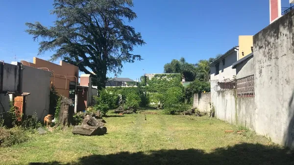 Lote en Rivadavia 100