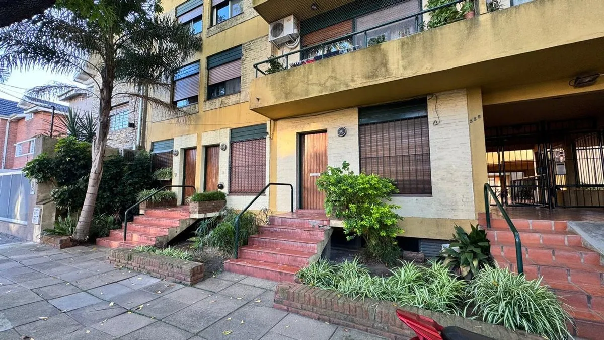 Departamento en Juncal 300