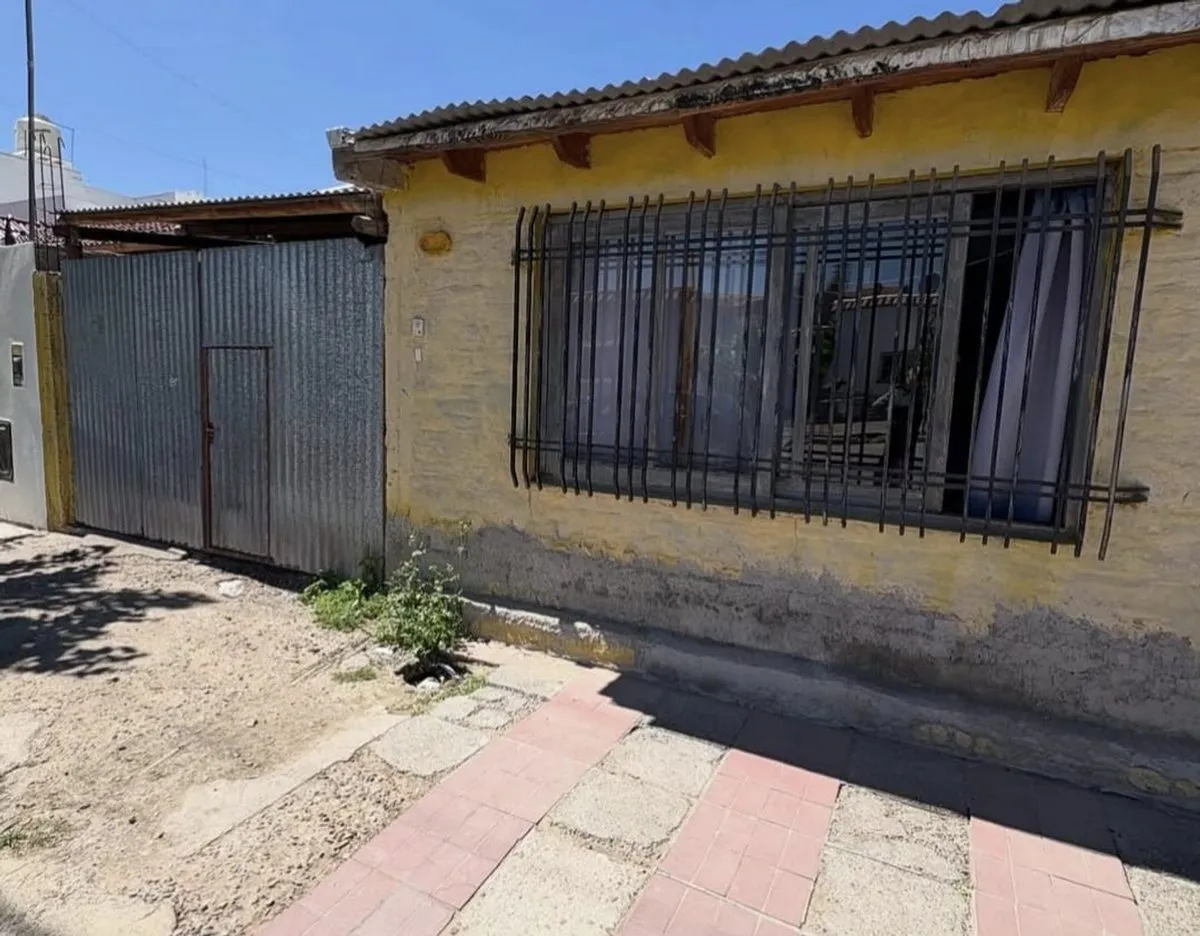 Casa en Adolfo Calle 200