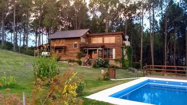 Casa en Villa Serrana Pinar de Berna, Barrio Privado 0