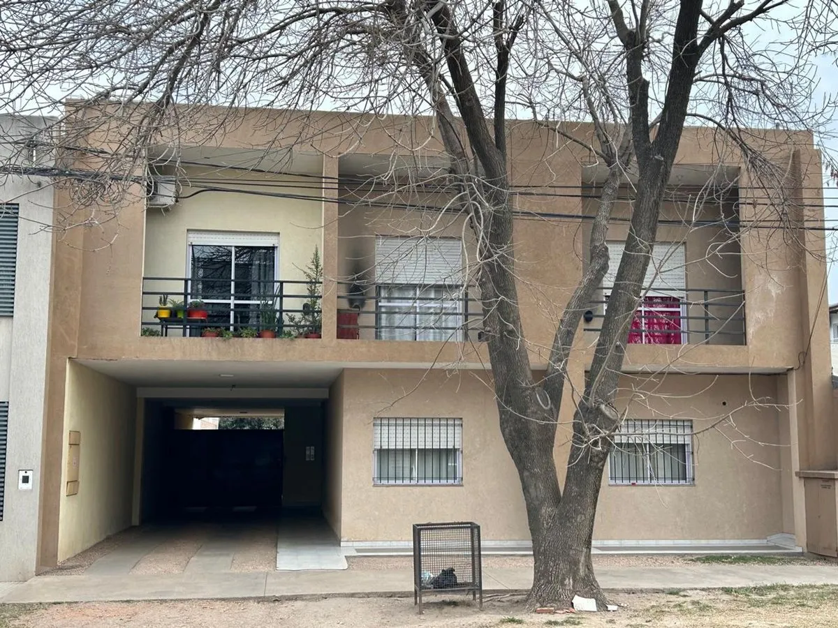 Departamento en Balcarce 1800
