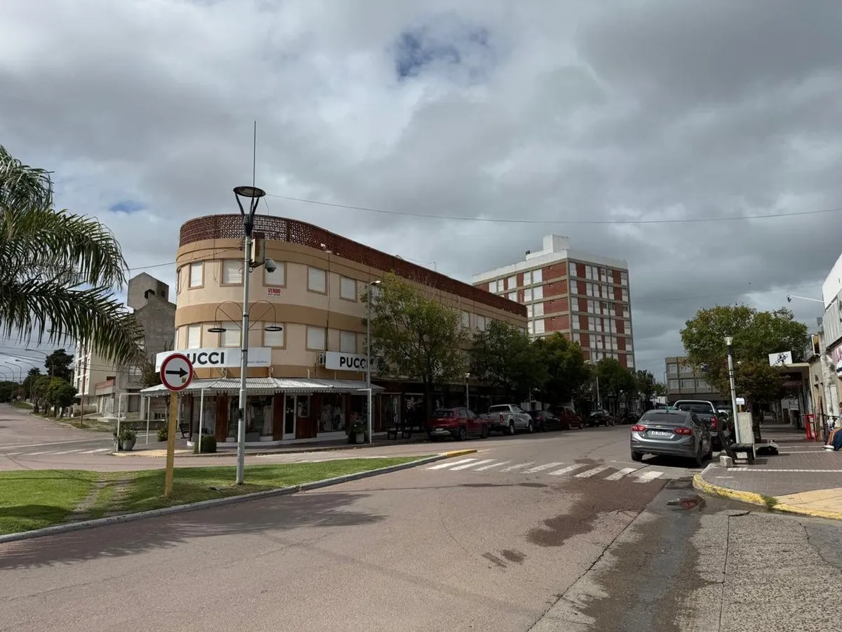 Departamento en Avenida Intendente Majluf 200