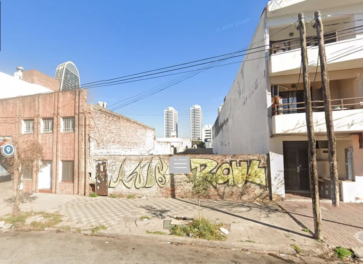 Lote en David Luque 800