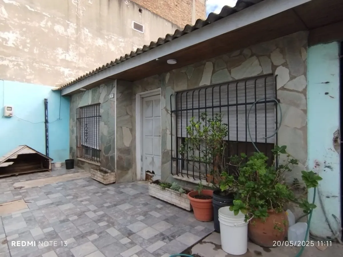 Casa en Leopoldo Lugones 2400