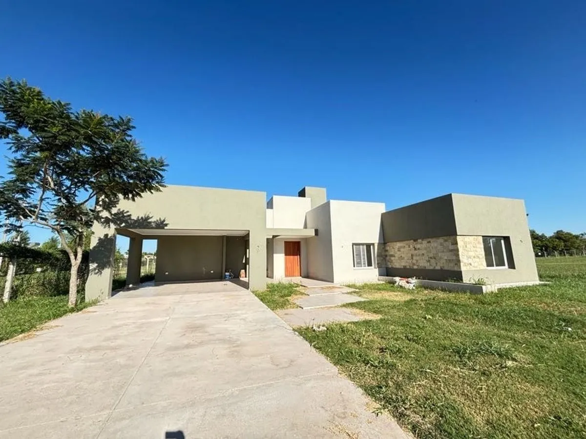 Casa en La Reserva 0