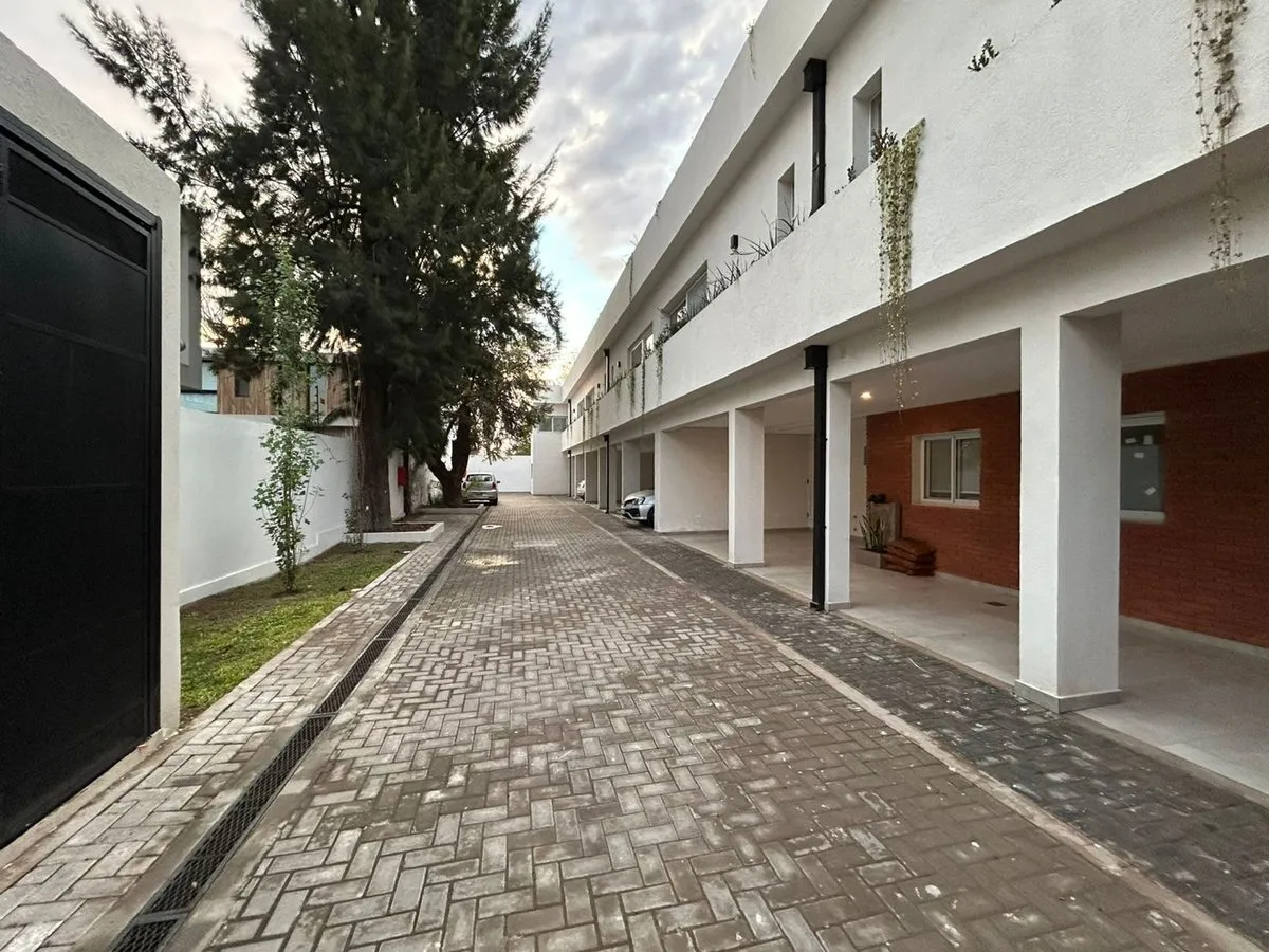 Casa en De la Tradición 2300