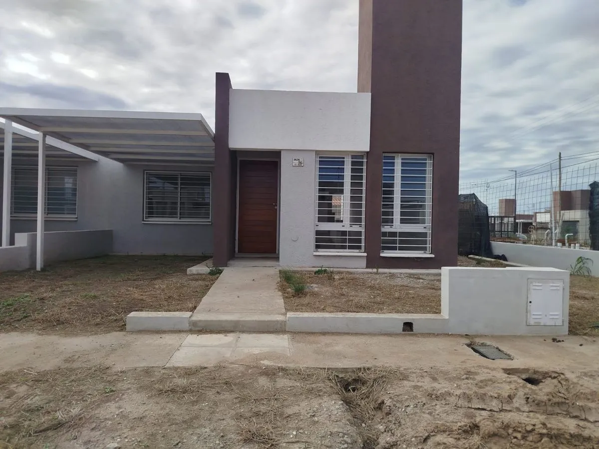 Casa en Calle Pública K 4600
