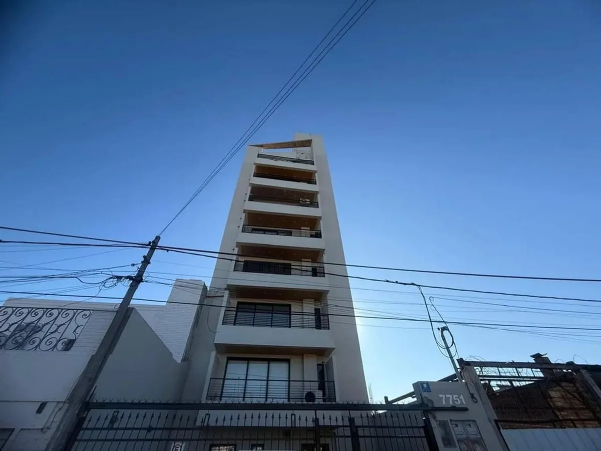 Departamento en Avenida General Paz 7700