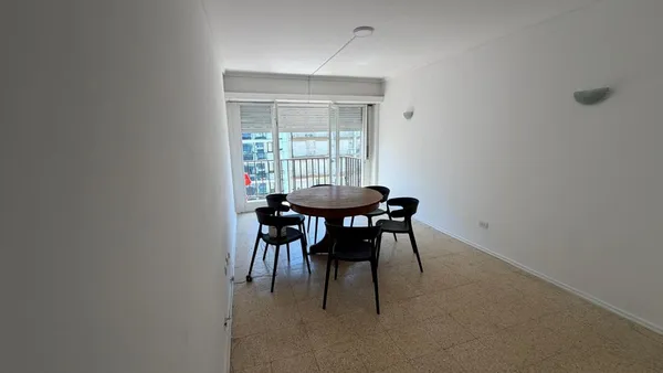 Departamento en Avenida Colón 1700