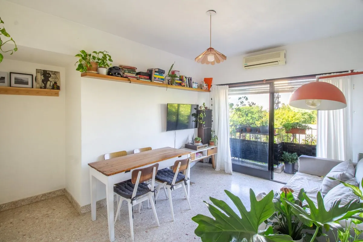 Departamento en Cervantes 1800