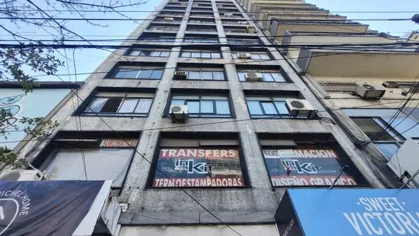 Oficina en Avenida Corrientes 2600