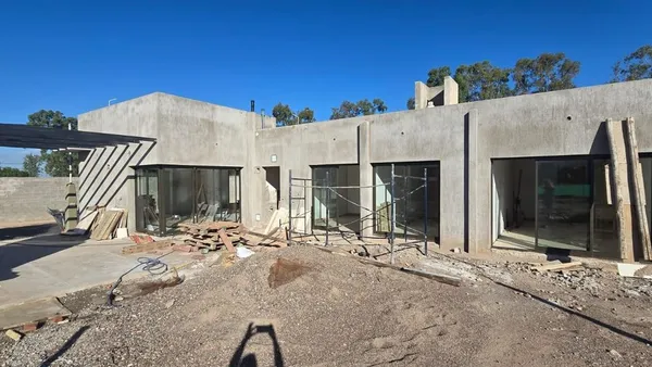 Casa en Einstein 0