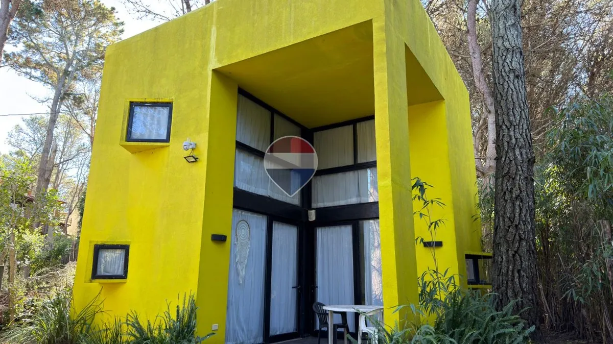 Casa en 44 Entre Pinamar y Necochea 700