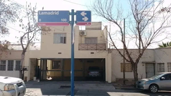 Departamento en Lamadrid 0