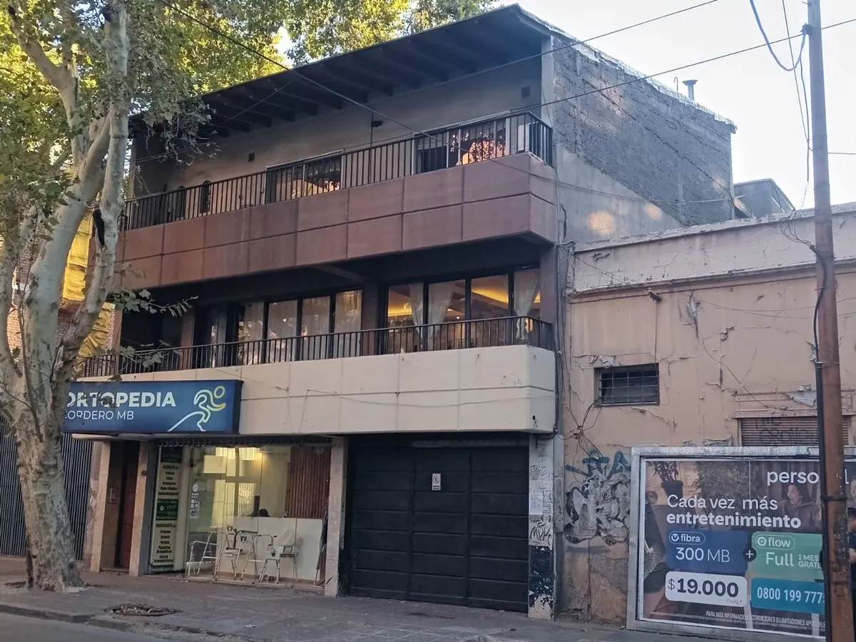 Edificio en Rioja 1100