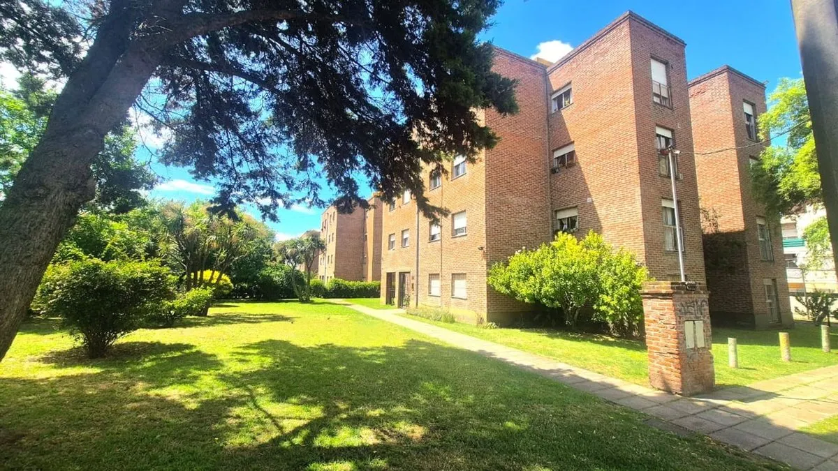 Departamento en Carlos Pellegrini 4800