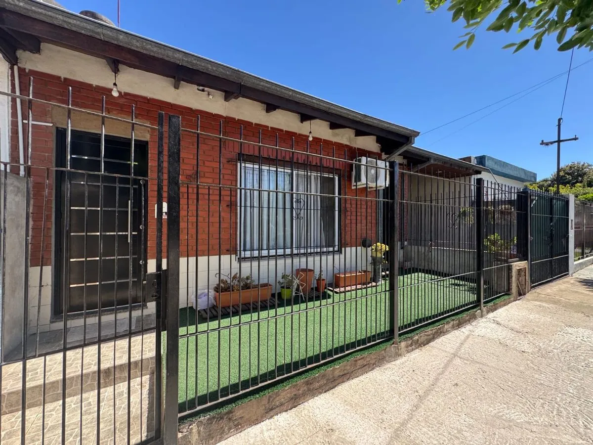 Casa en Concejal Acosta 500