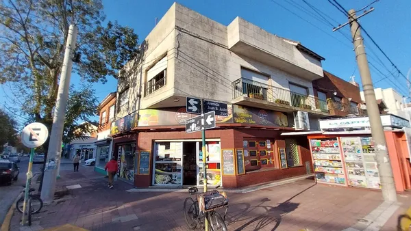 P H en Córdoba 4600