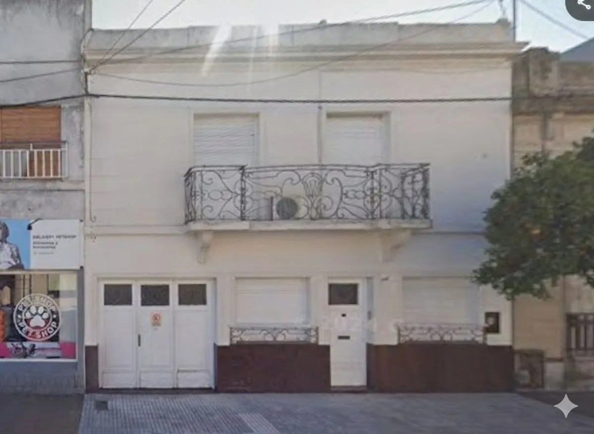 Casa en Hipolito Yrigoyen 300
