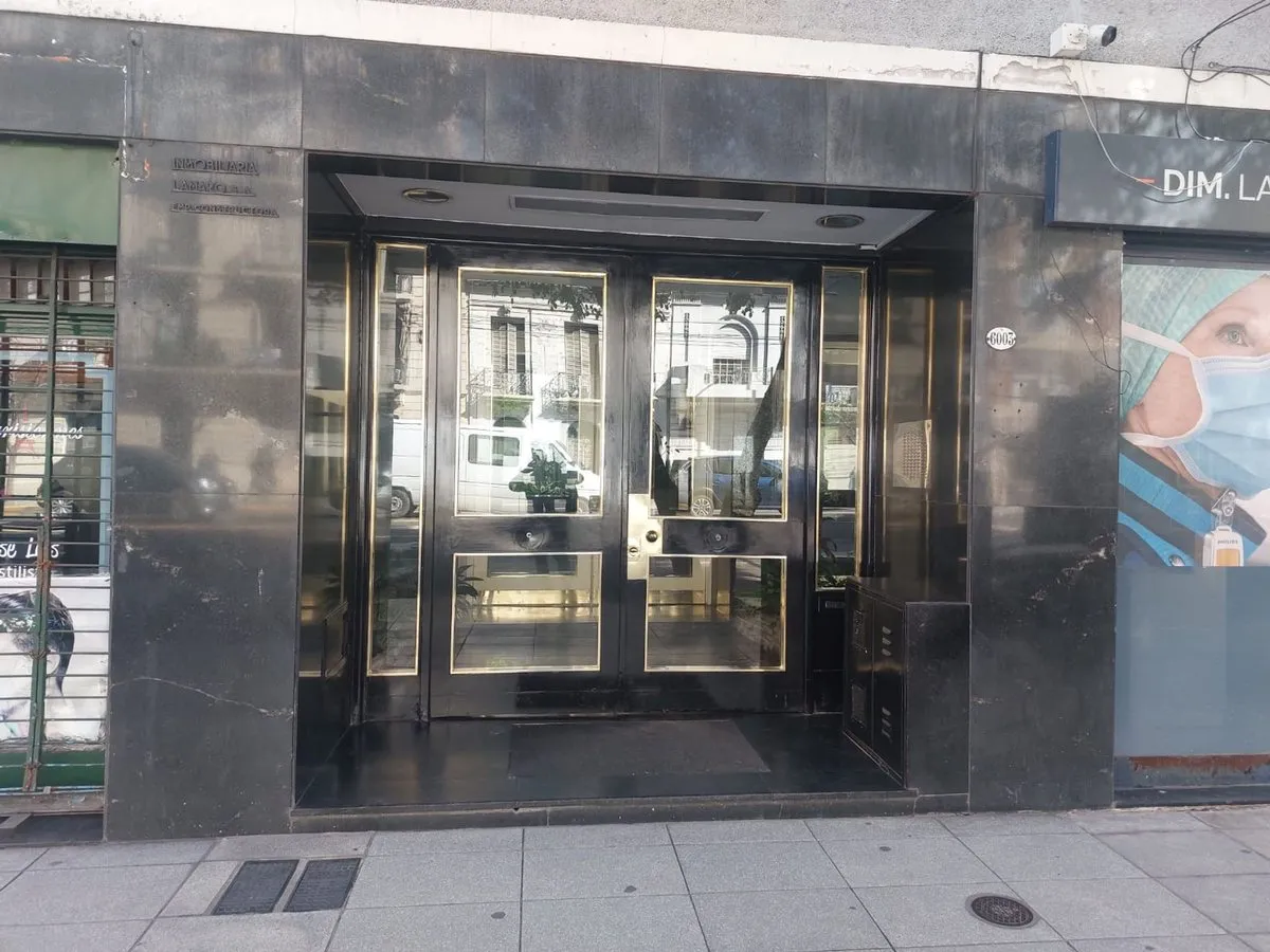 Departamento en Avenida Rivadavia 6000