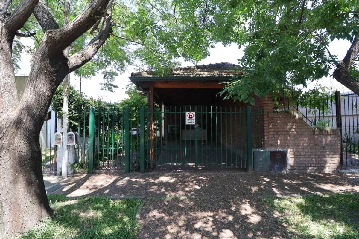 Casa en Gobernador Máximo Paz 700