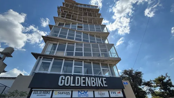 Oficina en Avenida del Libertador 900