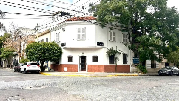 Casa en Primera Junta 2200