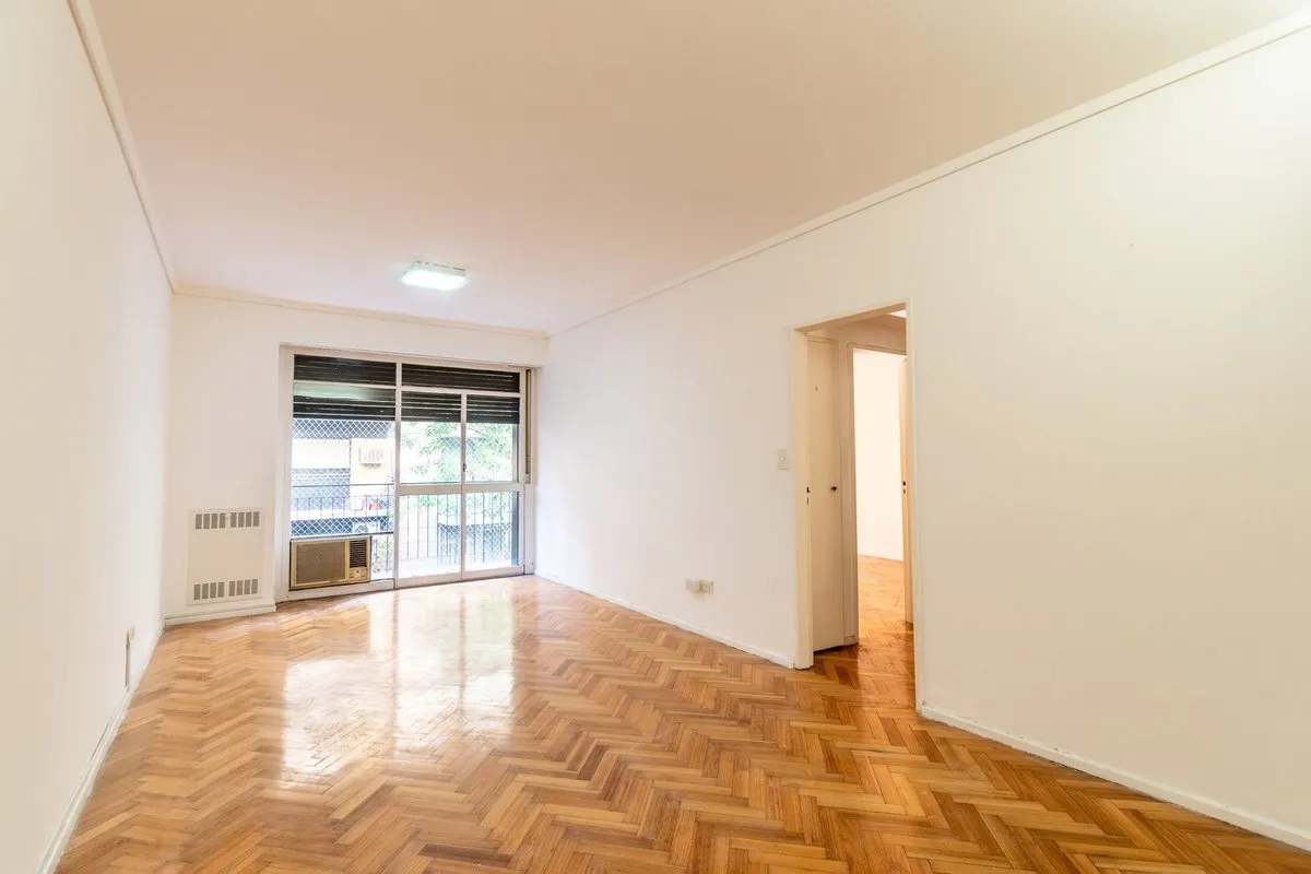 Departamento en Junín 1100