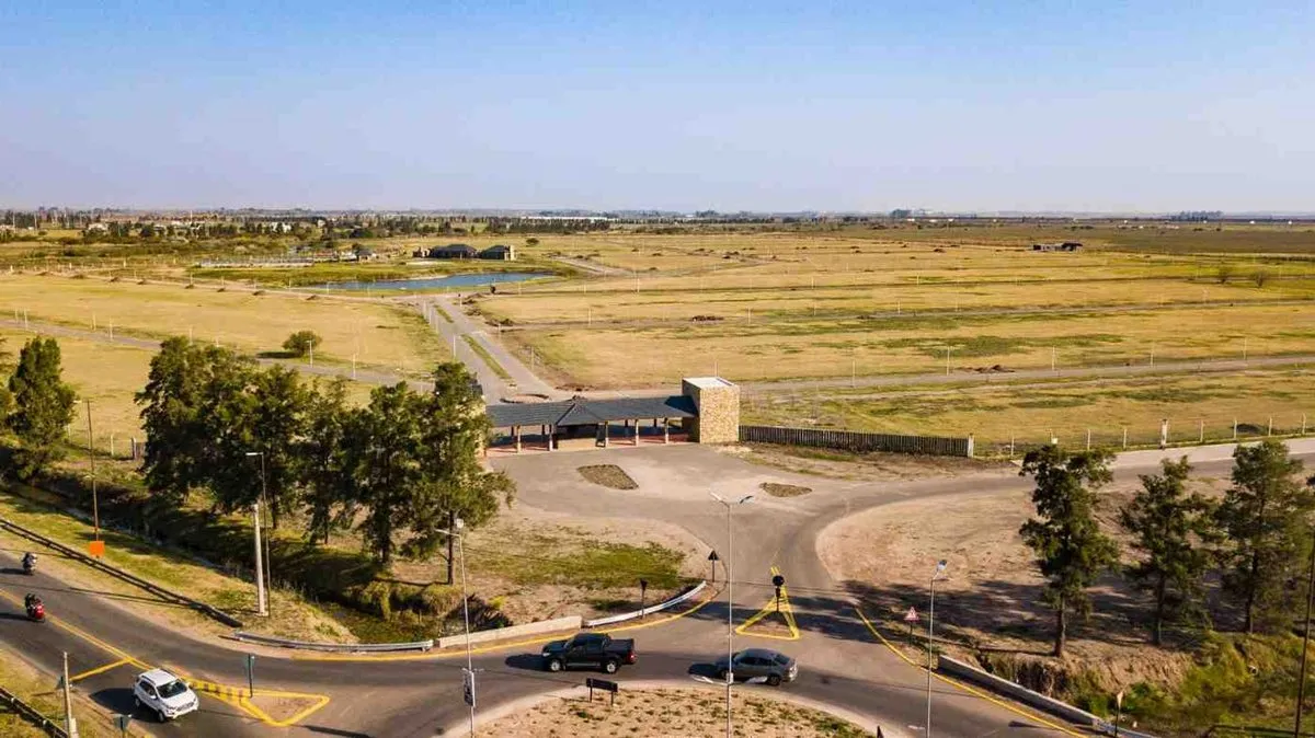 Lote en Avenida Arturo Illia 1400