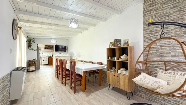 Casa en Lamadrid 400