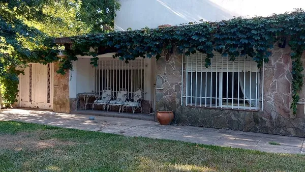 Casa en Los Robles 100