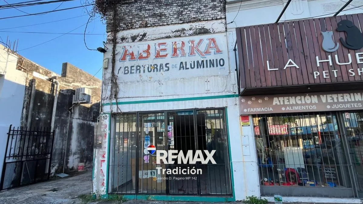 Local Comercial en Avenida 25 de Mayo 1000