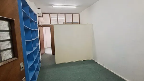 Oficina en Tucumán 2100