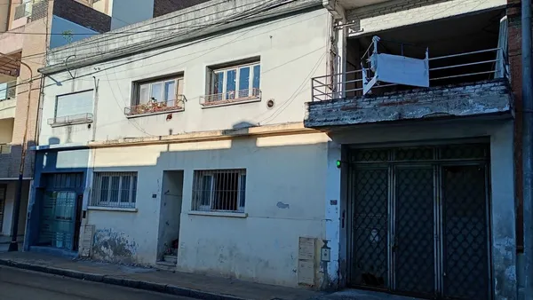 Lote en Pellegrini 400